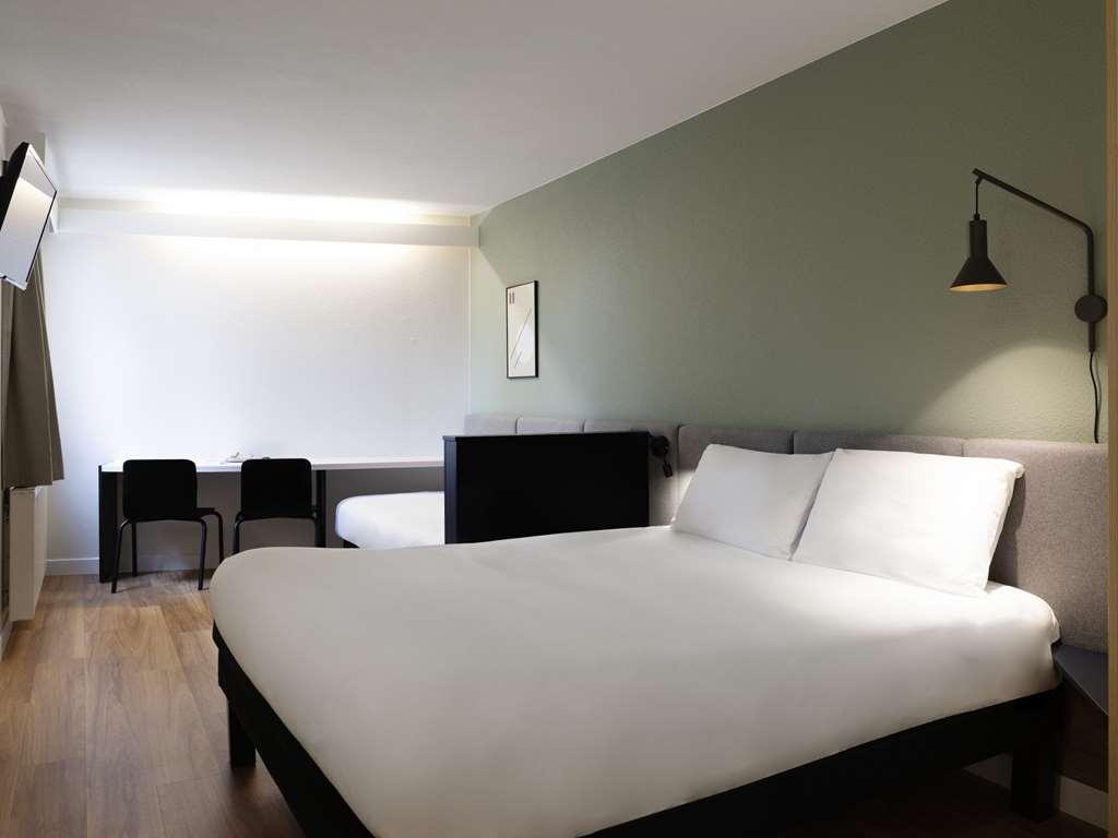 Ibis Nancy-Brabois Hotell Vandoeuvre-lès-Nancy Rum bild
